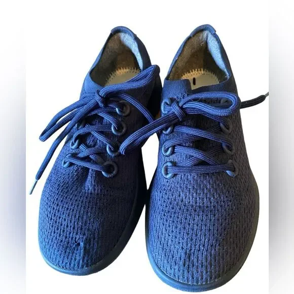Allbirds | Women’s Lightweight sneakers navy blue running shoes EUC size 8 - Picture 1 of 9